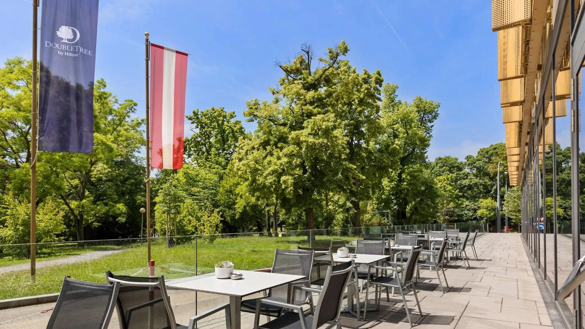 Doubletree By Hilton Vienna Schonbrunn Hotel