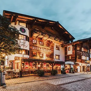 Dorfhotel Gluecksschmiede 4* Saalbach-Hinterglemm