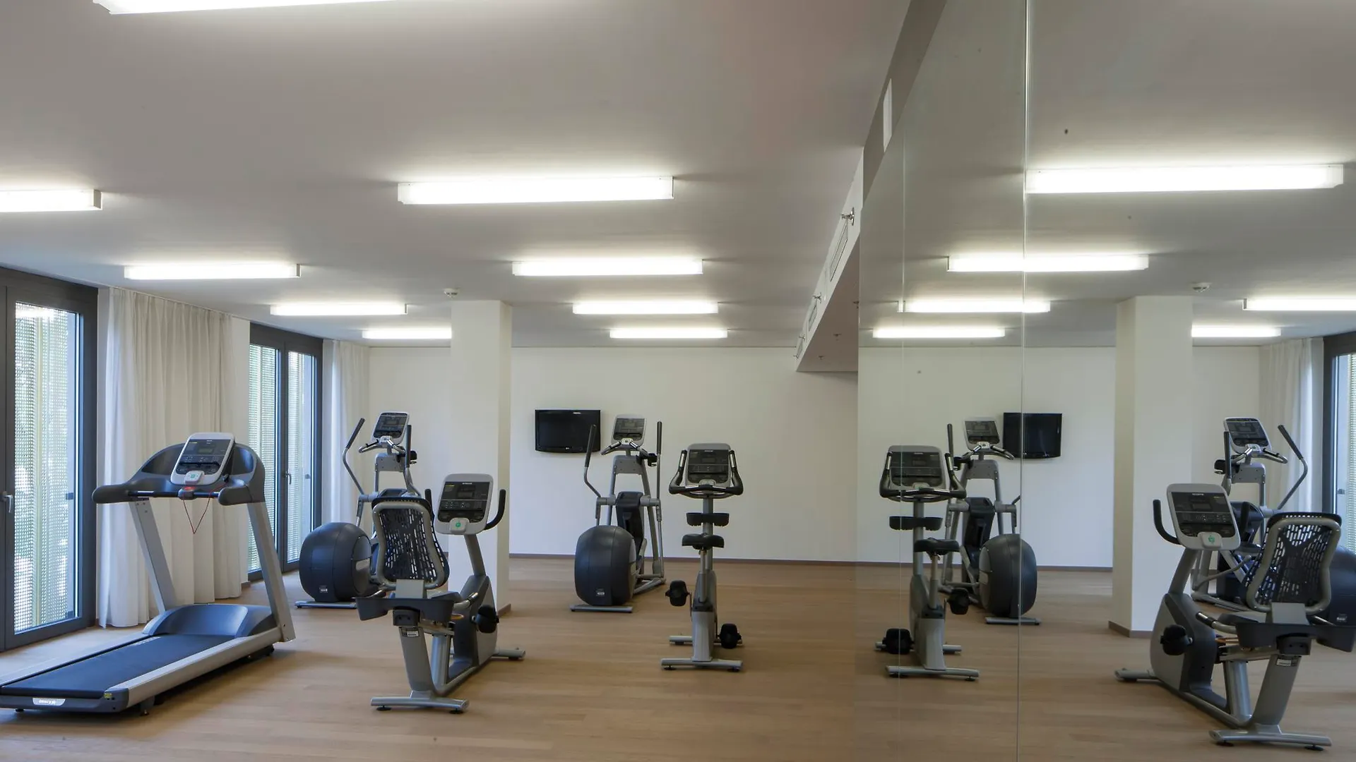 ****  Doubletree By Hilton Vienna Schonbrunn Hotel Austria