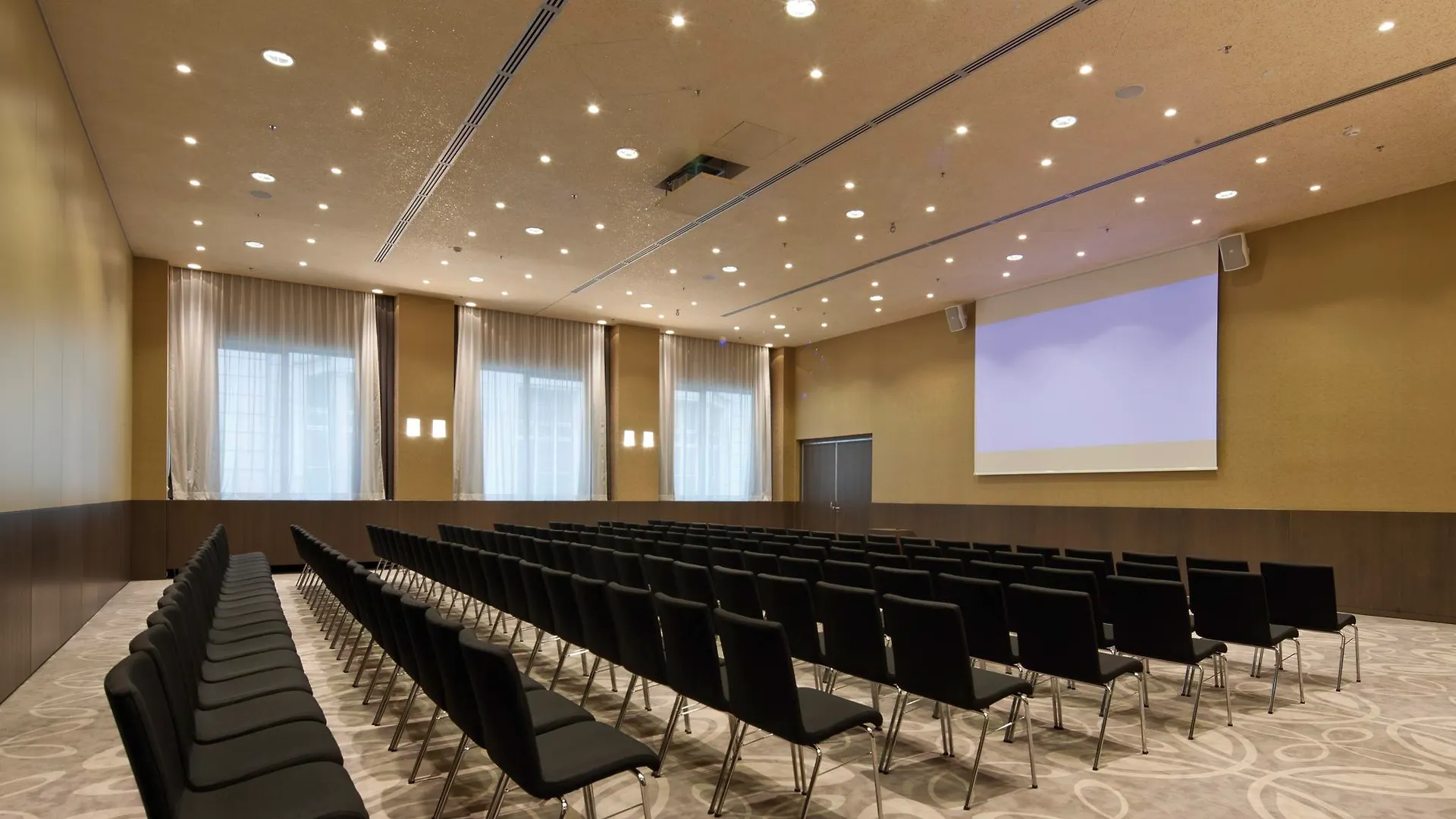 ****  Doubletree By Hilton Vienna Schonbrunn Hotel Austria
