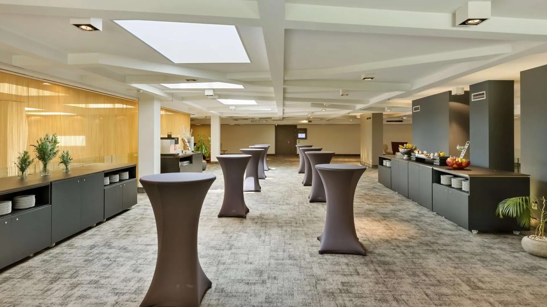 Doubletree By Hilton Vienna Schonbrunn Hotel