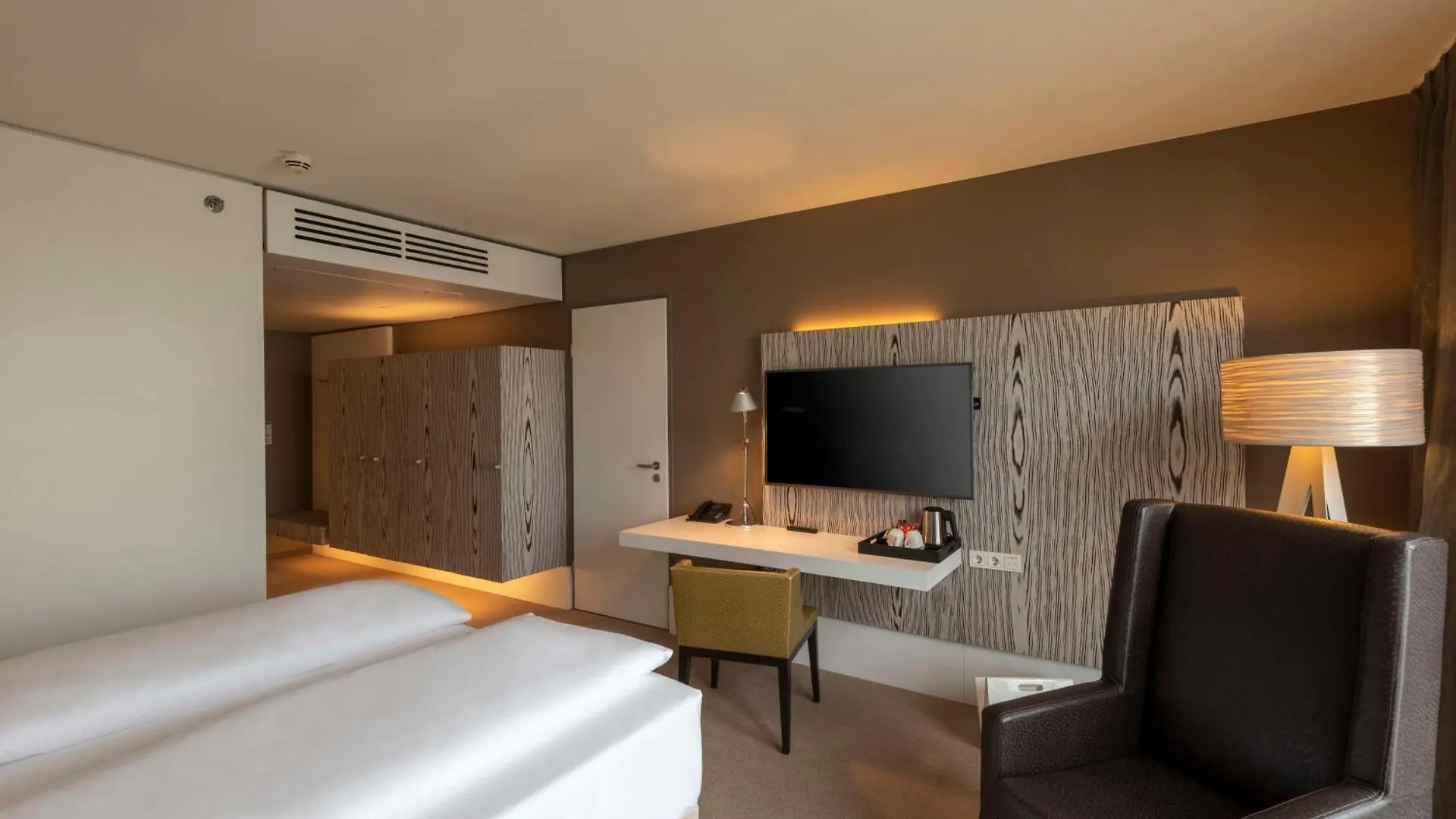Doubletree By Hilton Vienna Schonbrunn Hotel Austria